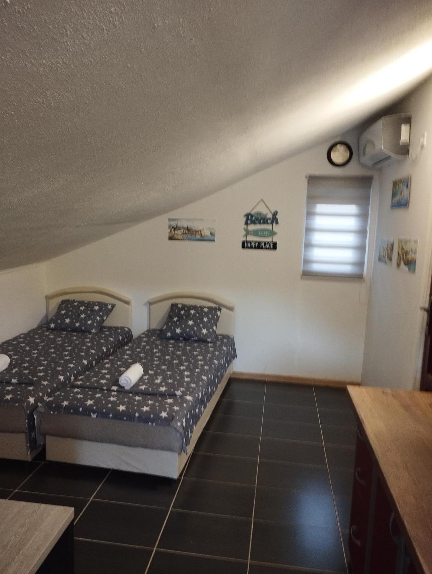 Apartments N&N Budva Phòng bức ảnh